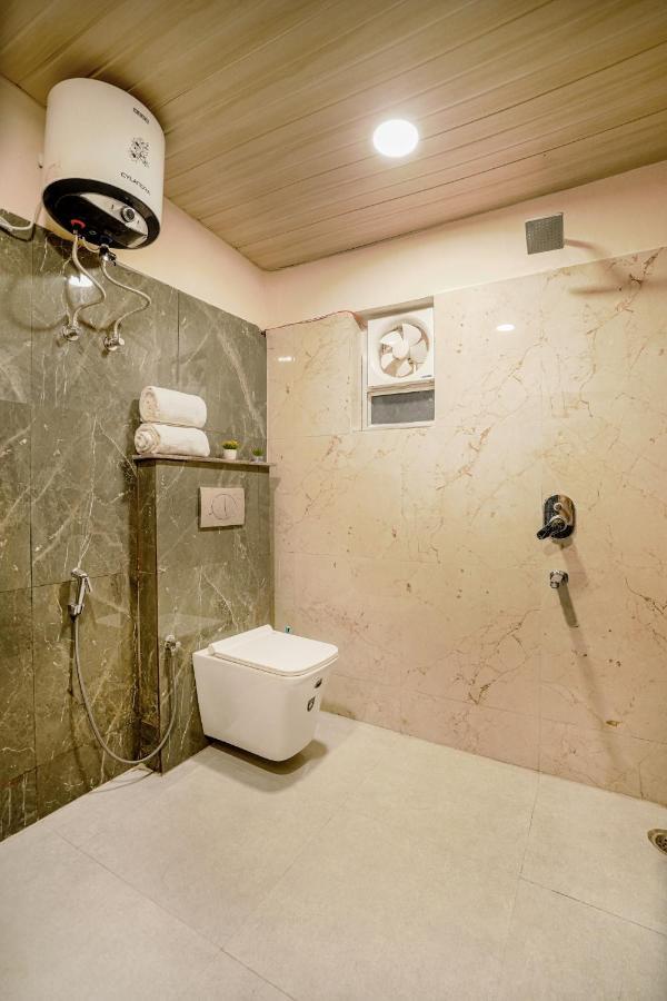 Saffronstays Zephyr Nainital Luaran gambar